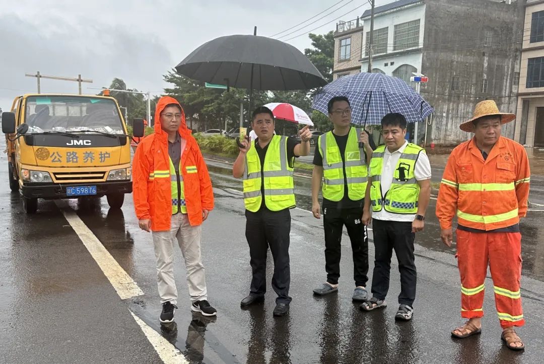 疾风劲雨见真章——OB视讯养护公司全力抗击台风“韦帕”